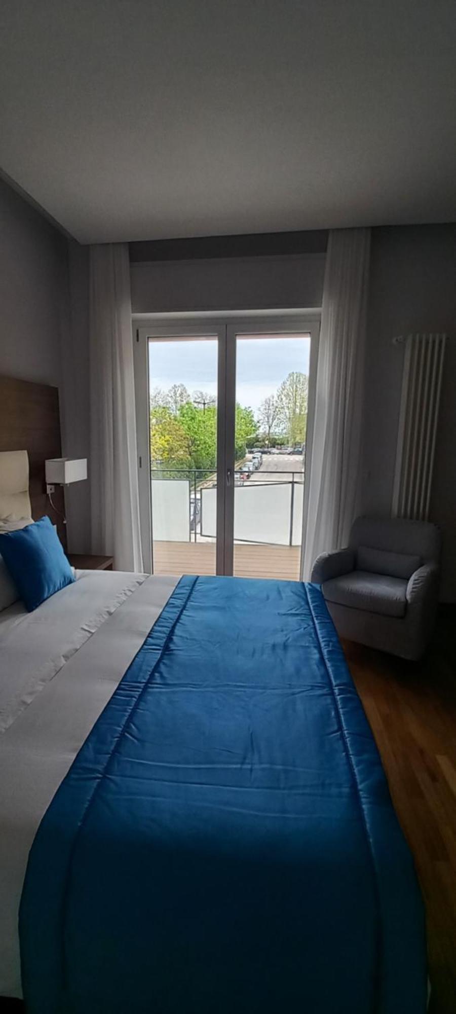 Orchid Luxury Suite Pescara Rum bild
