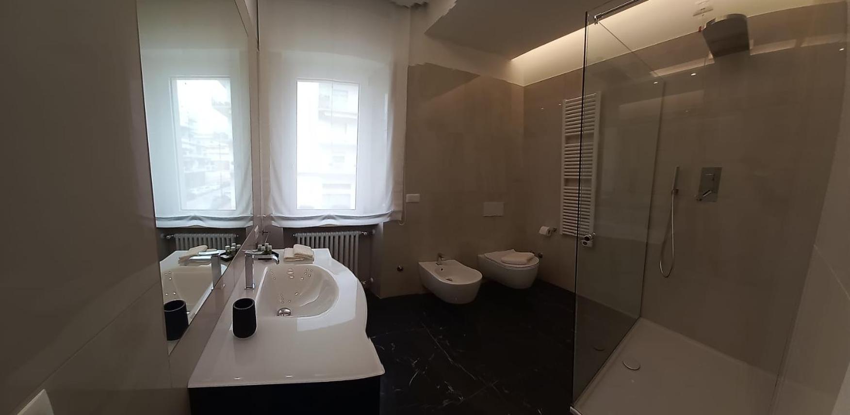 Orchid Luxury Suite Pescara Exteriör bild